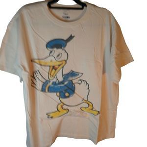 Disney's Donald Duck Graphic‎ Tee Disney Store Tag Size XL